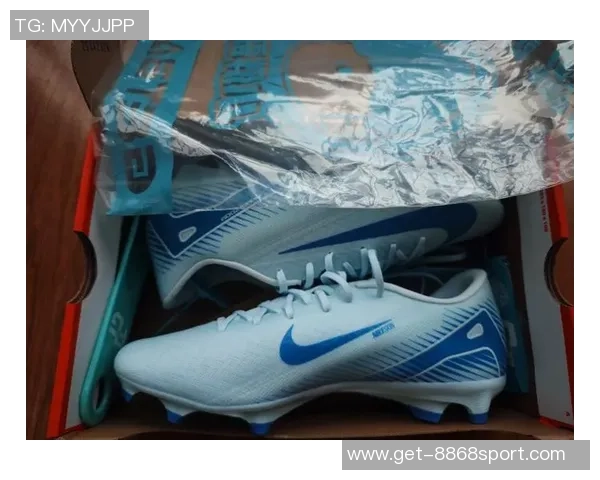 探索TG足球鞋的卓越性能与时尚设计助你在球场上尽显风采